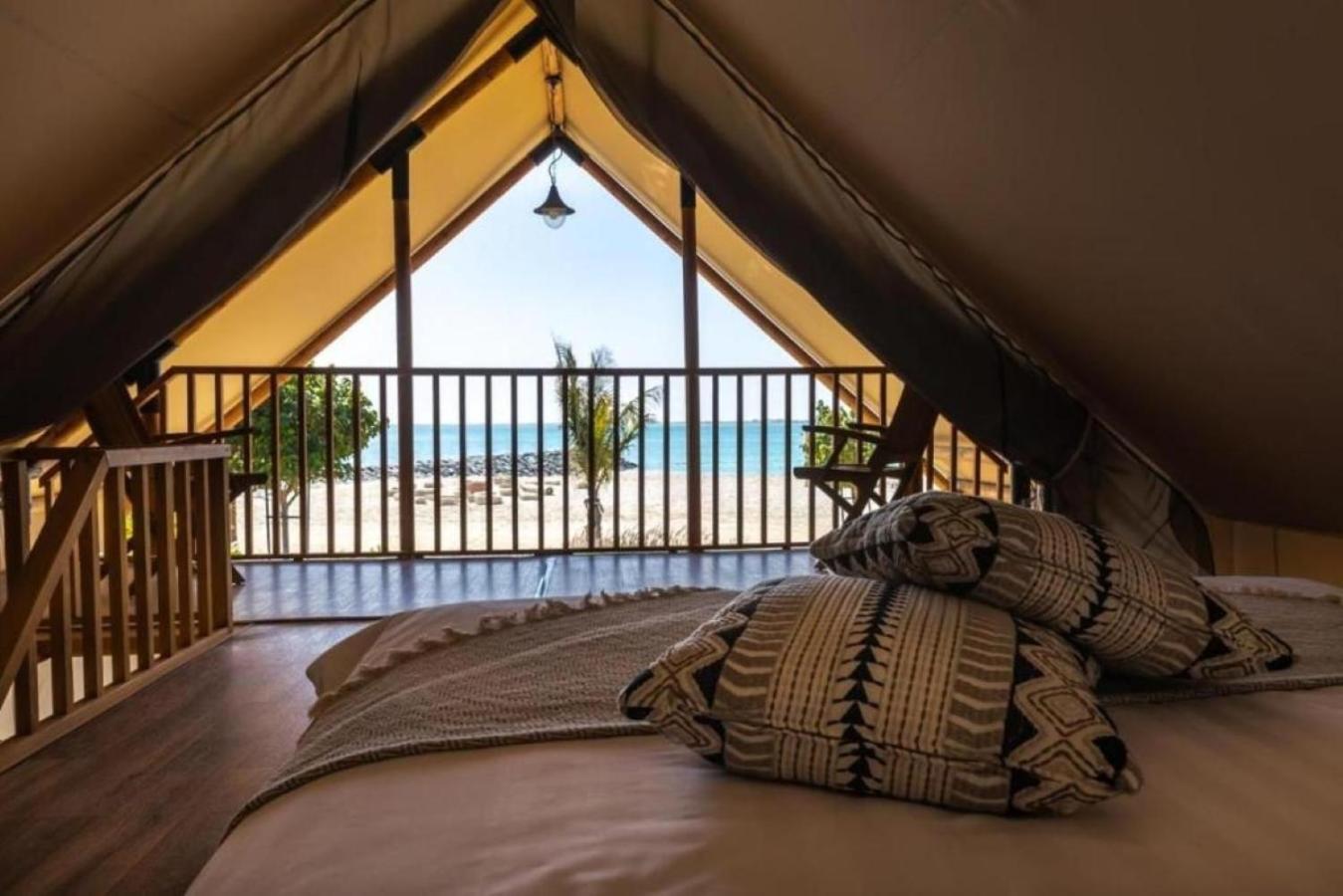 Bab Al Nojoum Hudayriyat Villas Abu Dzabi Szoba fotó